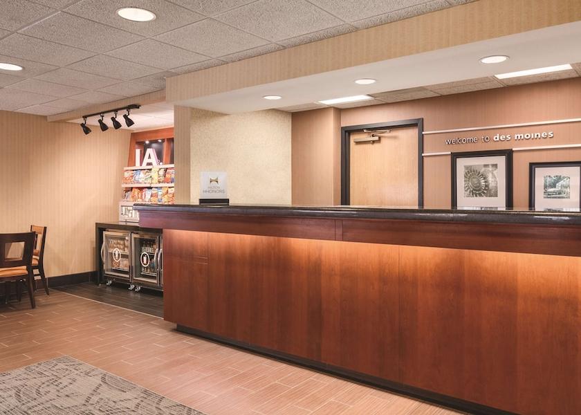 Iowa Des Moines Reception