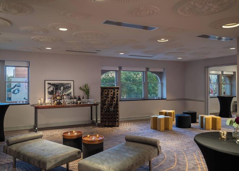 Iowa Des Moines Reception