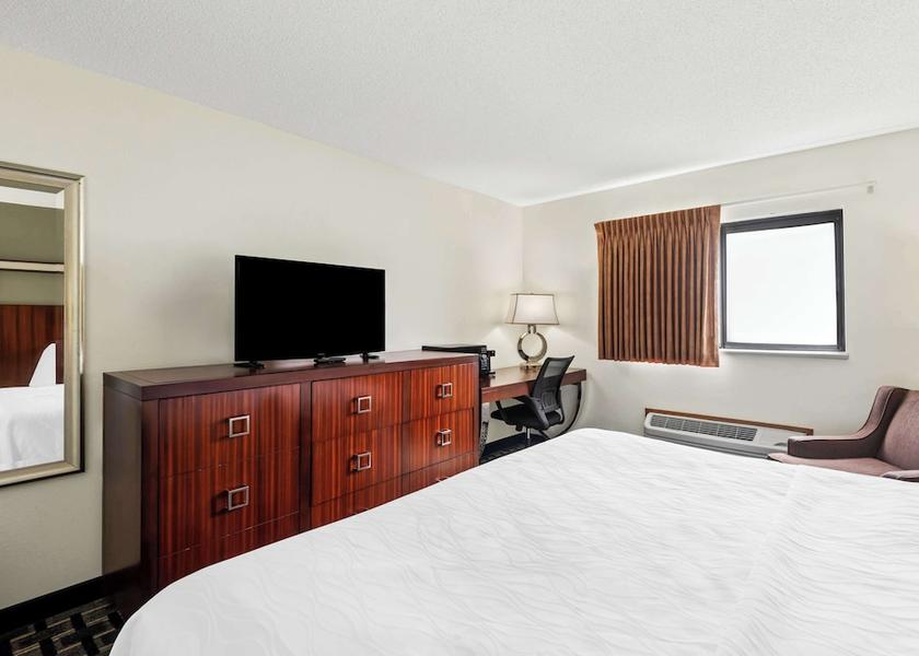 Iowa Manchester Room