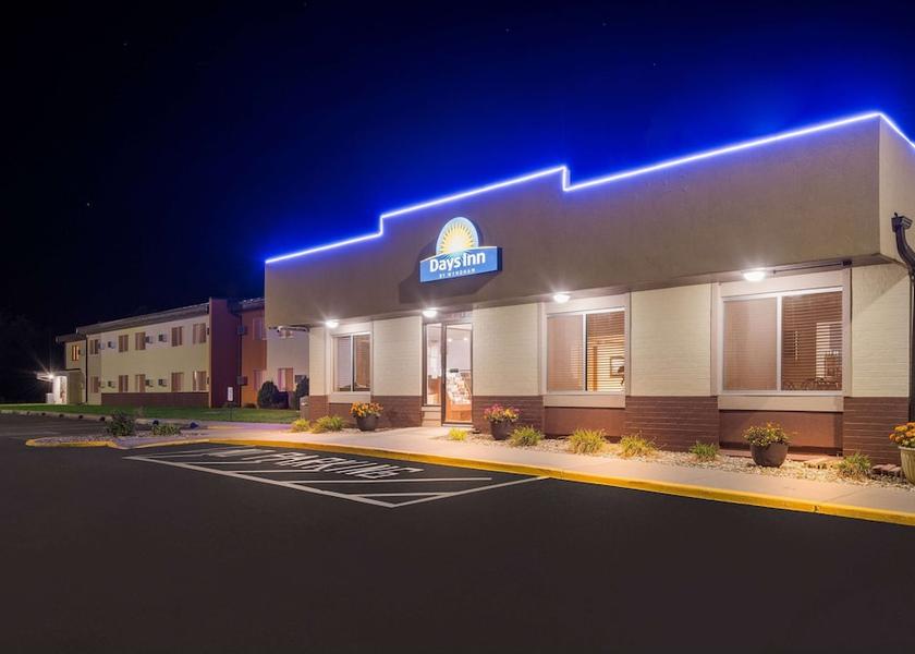 Iowa Newton Primary image