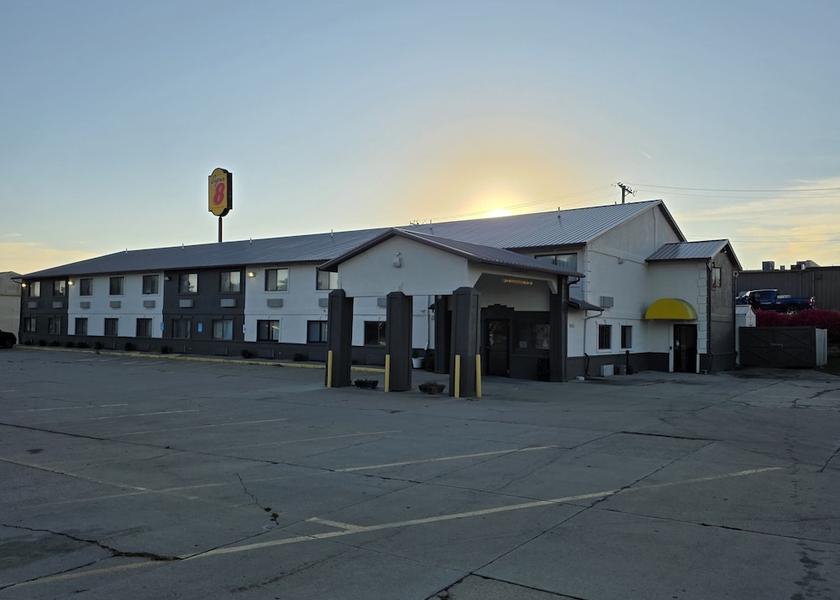 Iowa Newton Primary image