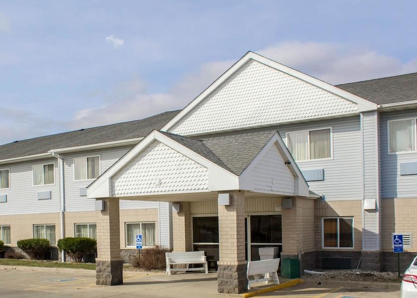 Iowa Sioux City Exterior Detail