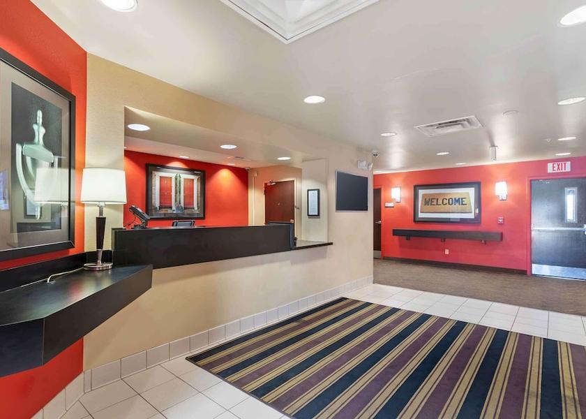 Iowa Urbandale Lobby