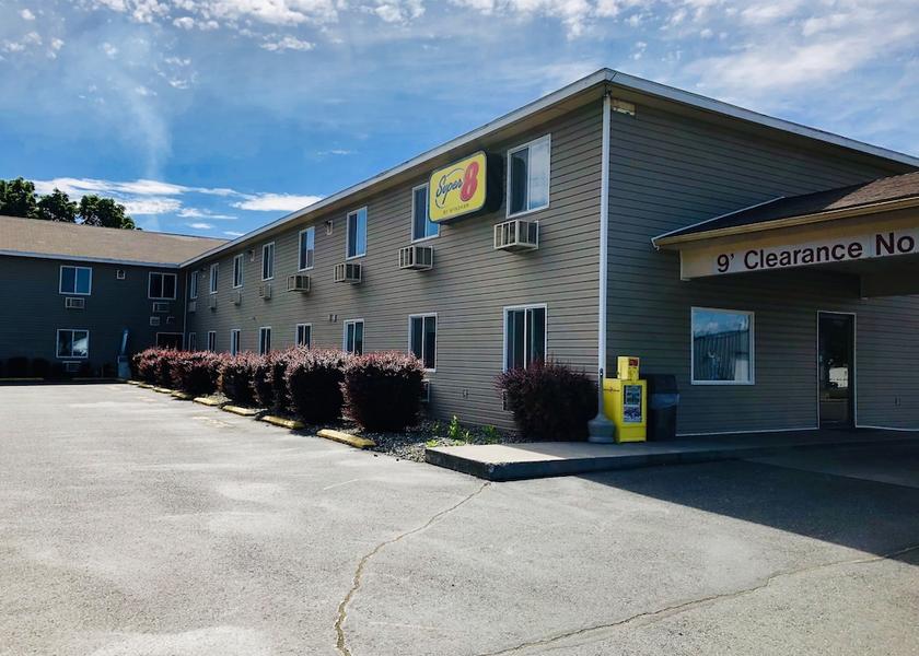 Idaho Lewiston Exterior Detail