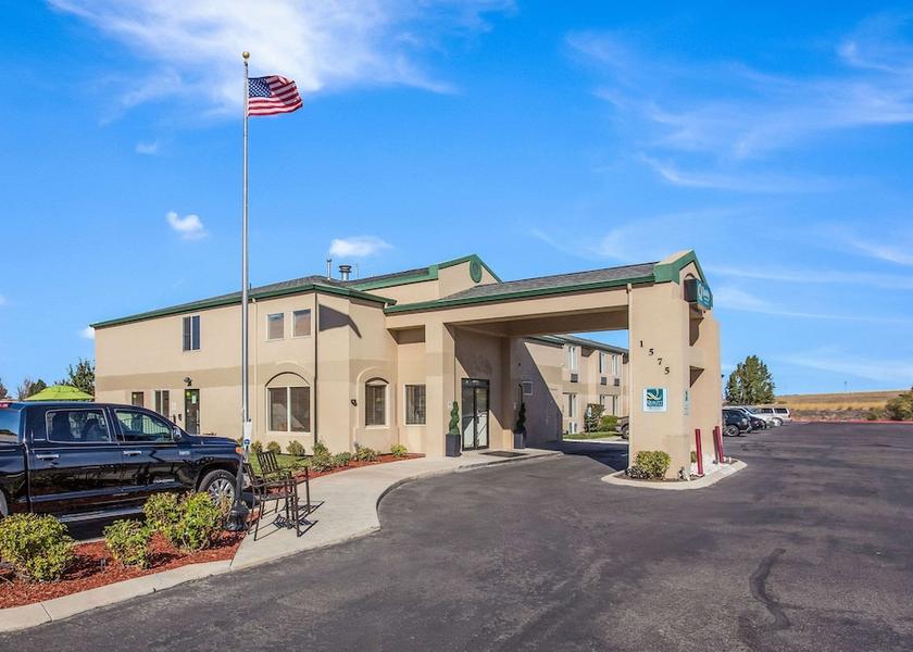Idaho Meridian Exterior Detail