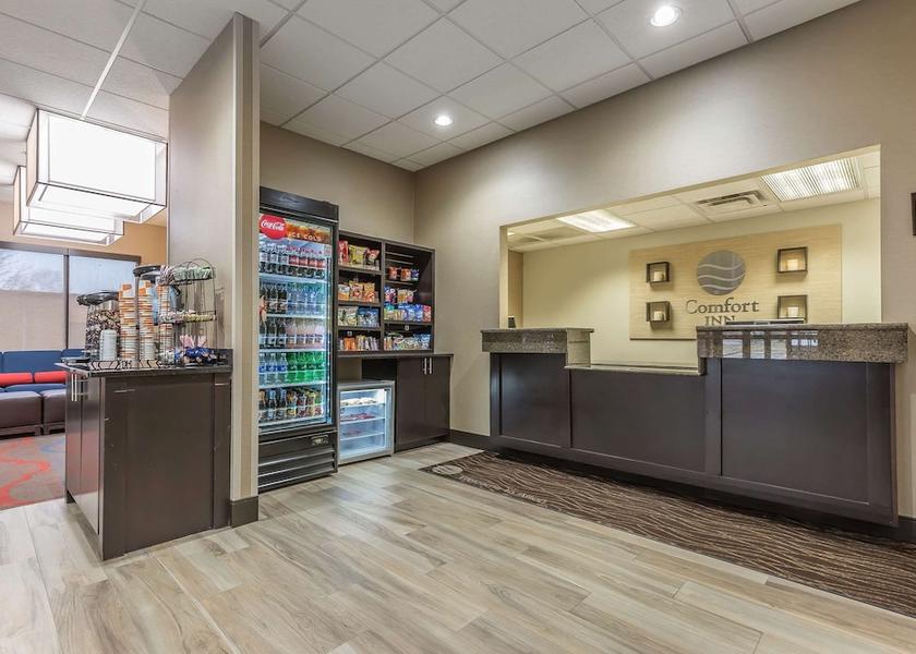 Illinois Alton Lobby