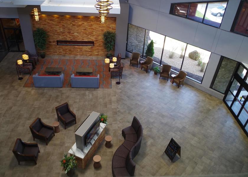Illinois Alton Lobby