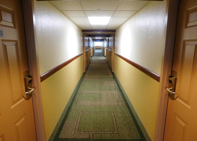 Illinois Arlington Heights Interior Entrance