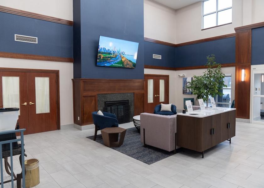 Illinois Deerfield Lobby