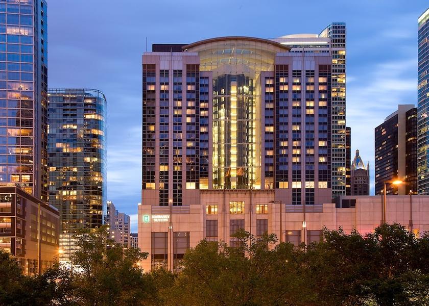 Illinois Chicago Front of property - evening/night
