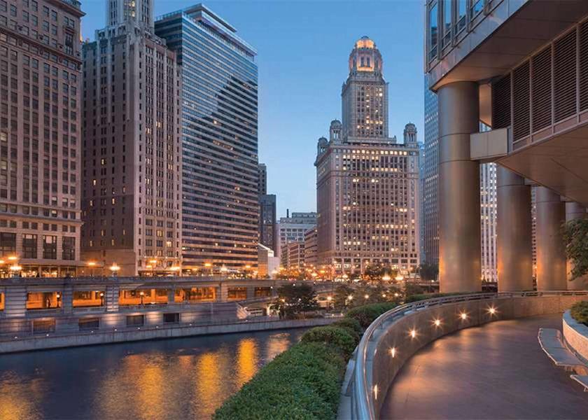 Illinois Chicago exterior view