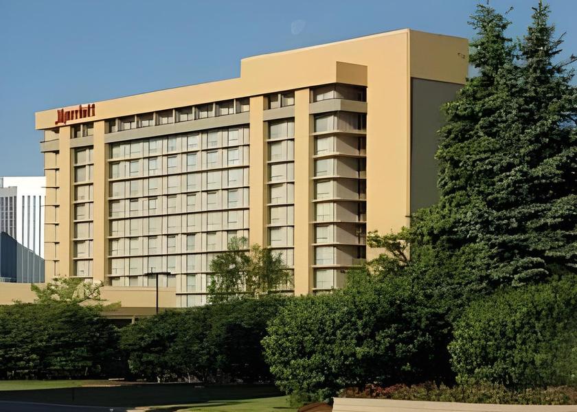 Illinois Chicago Hotel Exterior