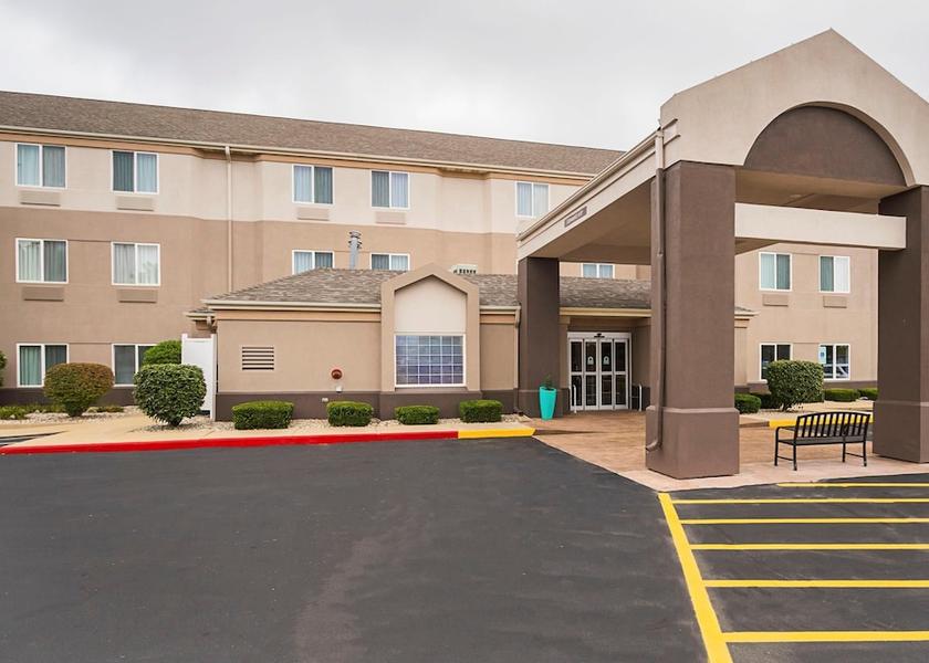 Illinois Danville Exterior Detail