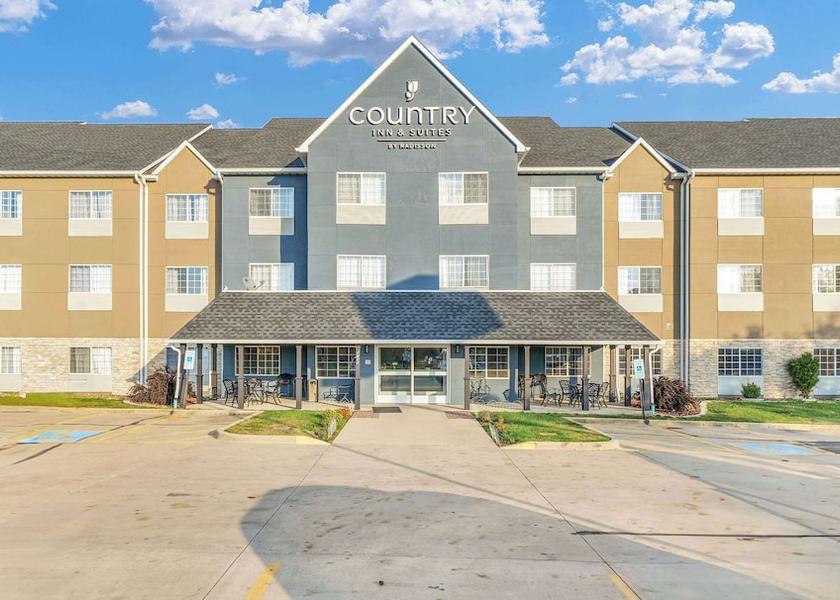 Illinois Decatur Exterior Detail