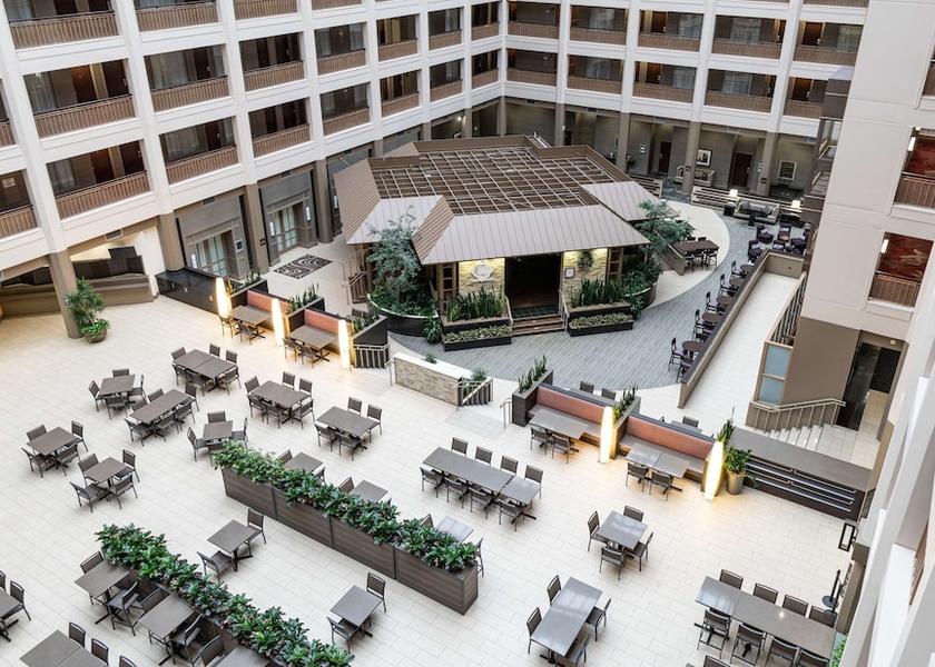 Illinois Deerfield Lobby