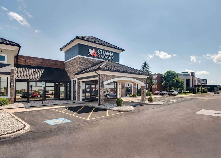 Illinois Downers Grove Restaurant