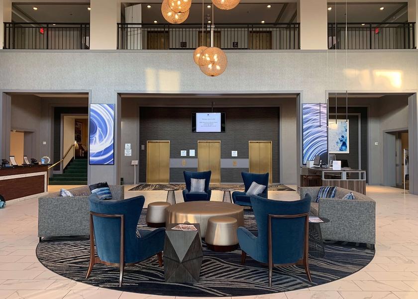 Illinois Downers Grove Lobby