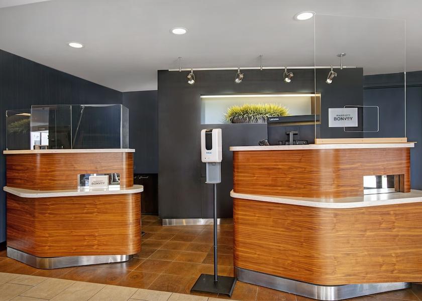 Illinois Elmhurst Lobby