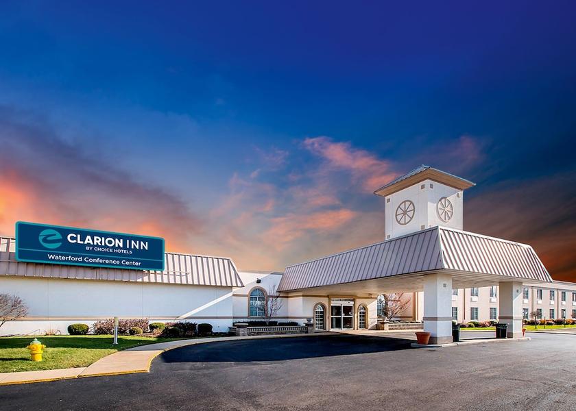 Illinois Elmhurst Facade