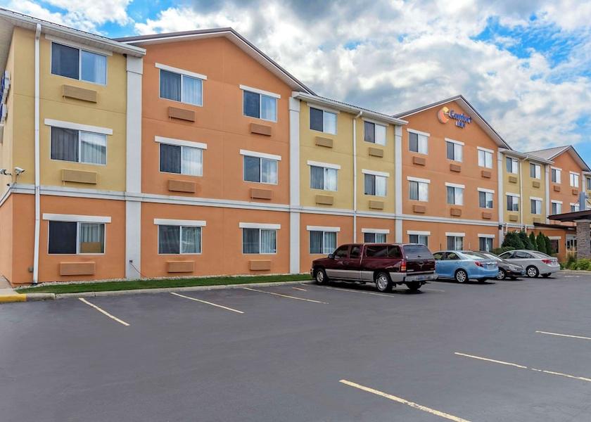 Illinois Gurnee Exterior