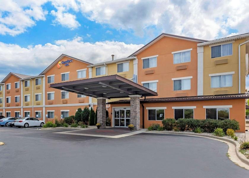 Illinois Gurnee Exterior