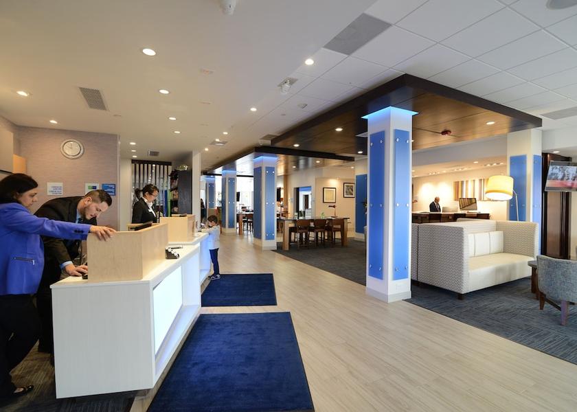 Illinois Niles Exterior Detail