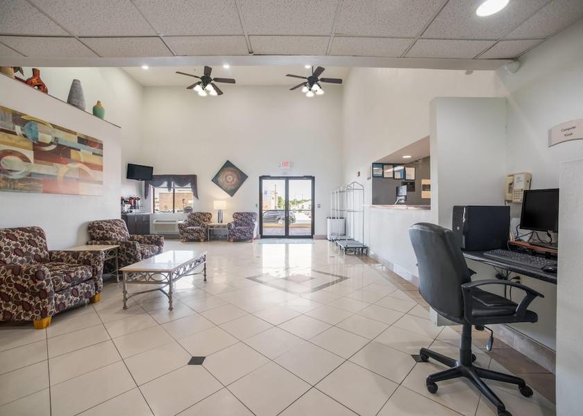 Illinois O'Fallon Lobby