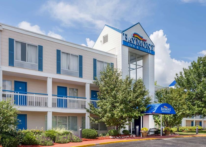 Illinois Peoria Exterior Detail