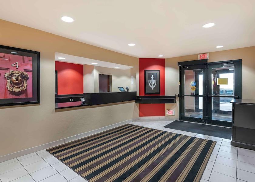 Illinois Peoria Lobby