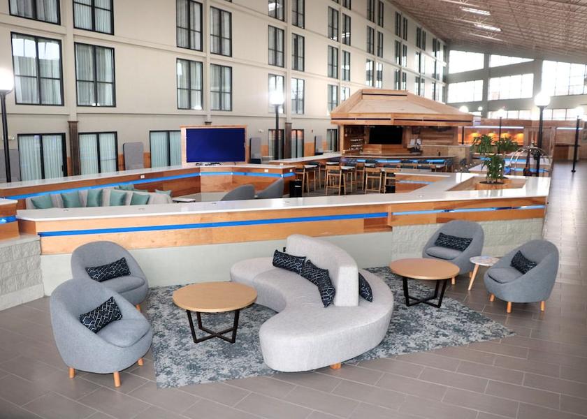 Illinois Urbana Lobby sitting area