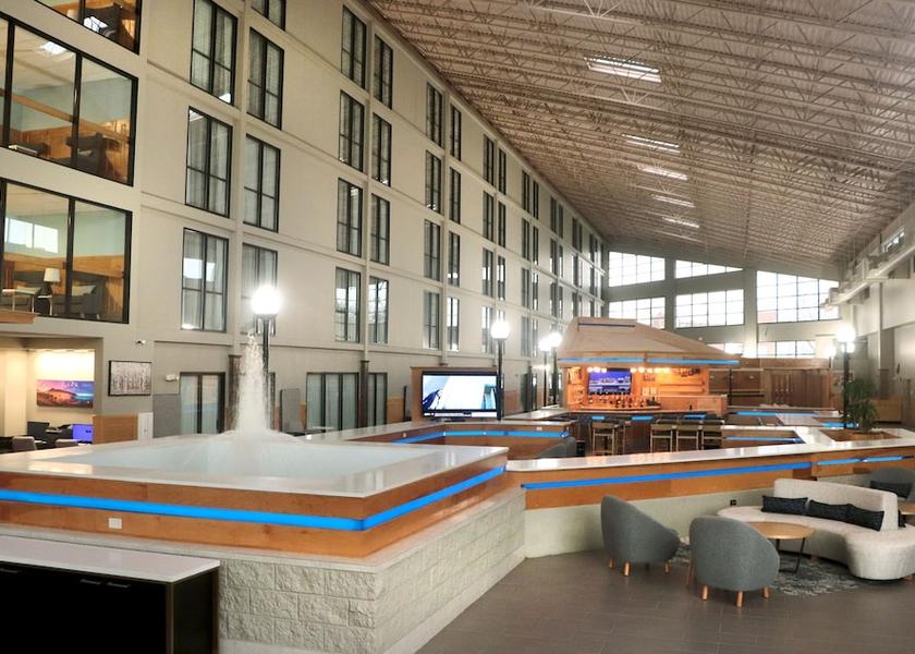 Illinois Urbana Lobby lounge