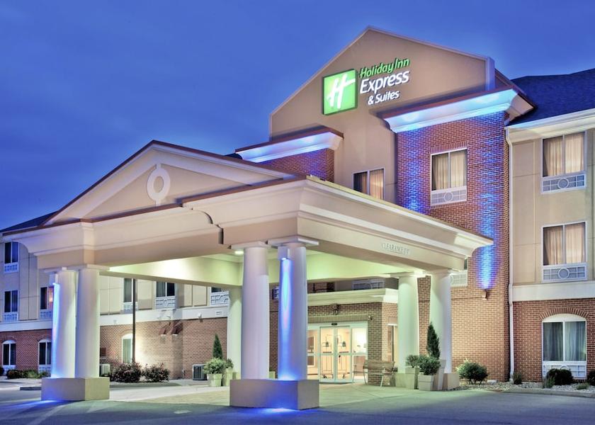 Illinois Urbana Exterior