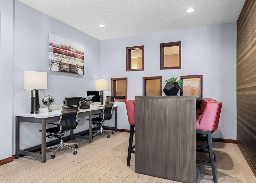 Illinois Urbana Business center