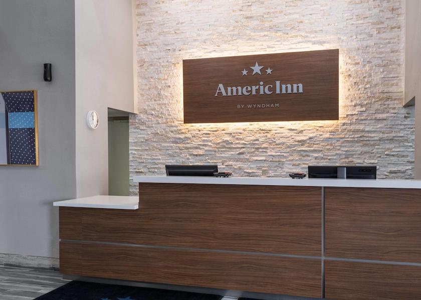 Illinois Urbana Lobby