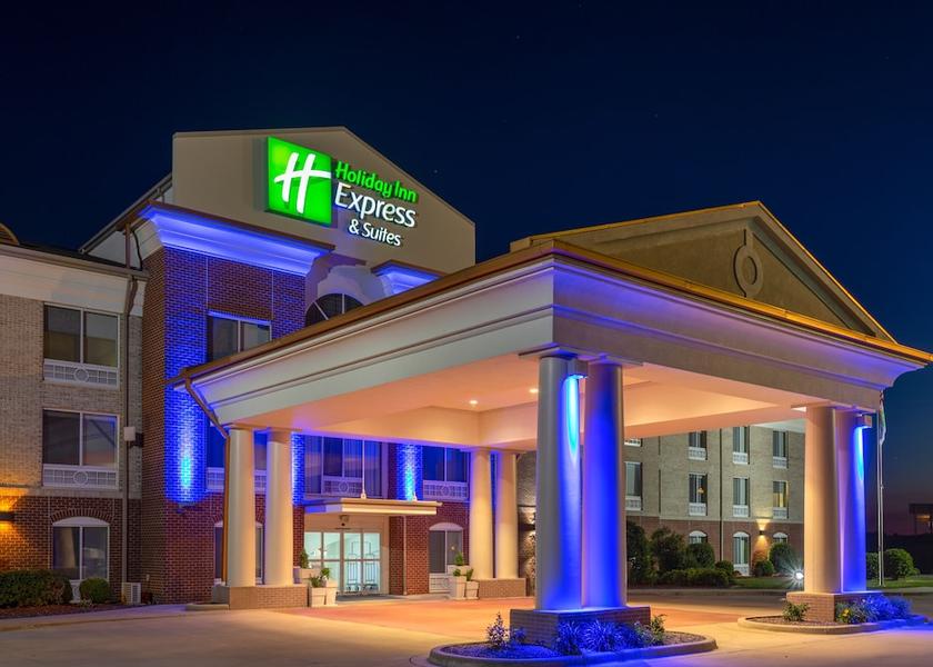 Illinois Vandalia Exterior Detail