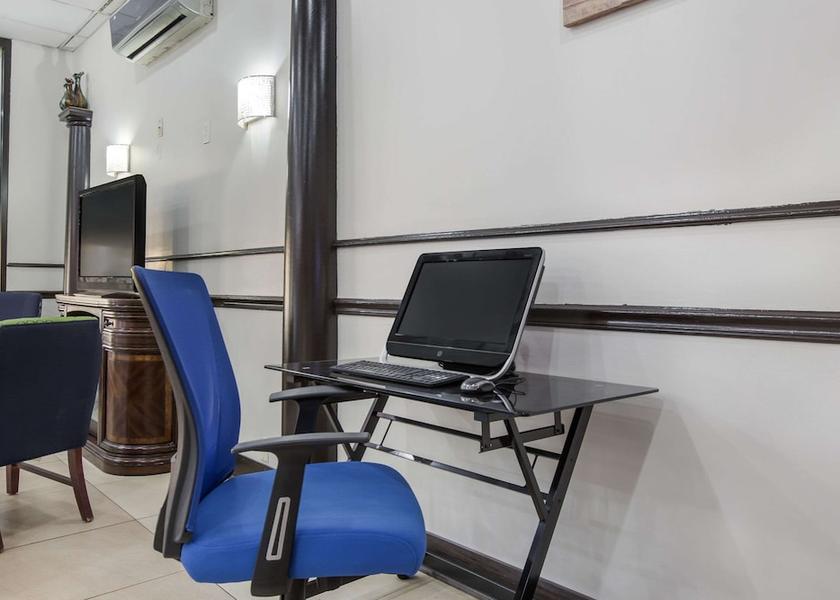 Indiana Evansville Business Centre