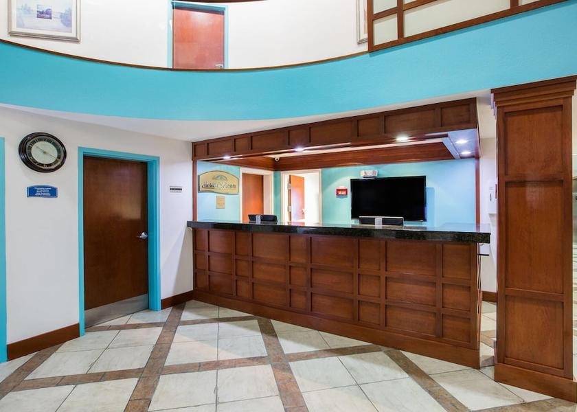 Indiana Evansville Lobby