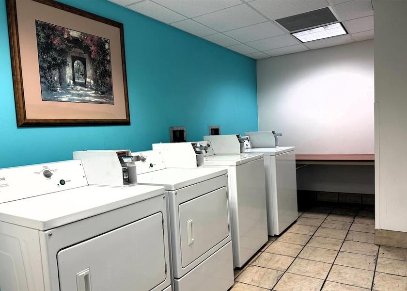 Indiana Evansville Laundry Room