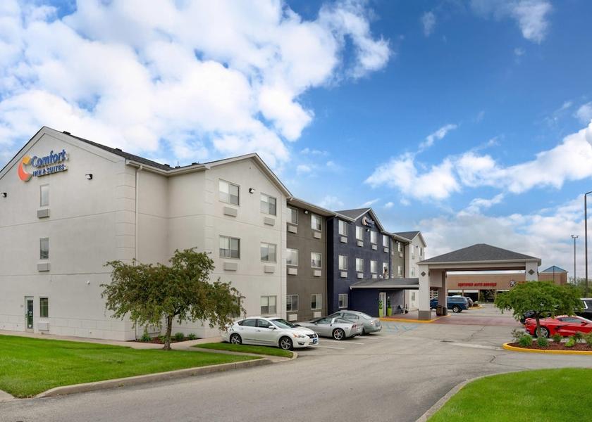 Indiana Greenfield Exterior Detail