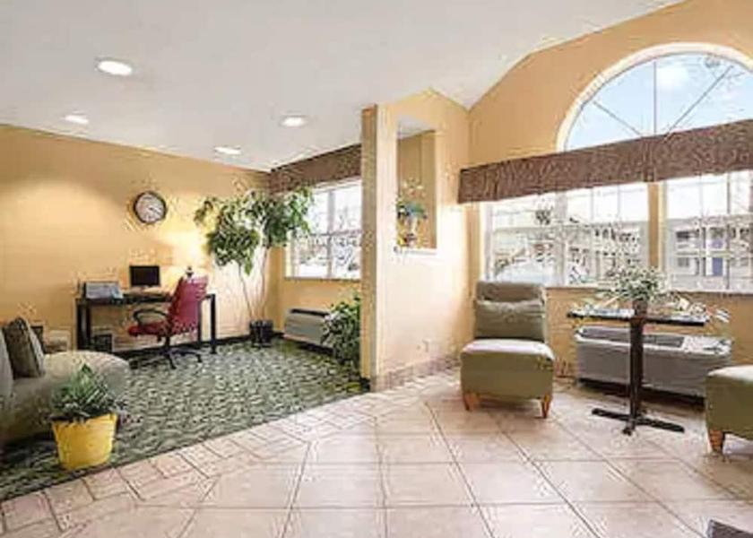 Indiana Lafayette Lobby