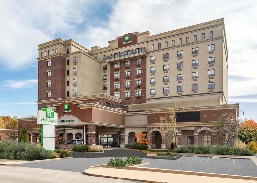 Indiana Lafayette Exterior Detail