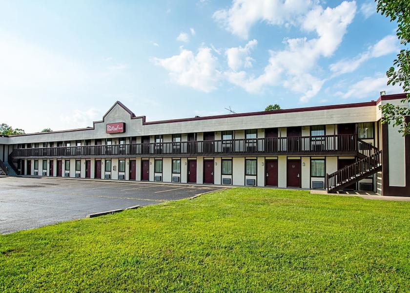 Indiana Scottsburg Exterior Detail