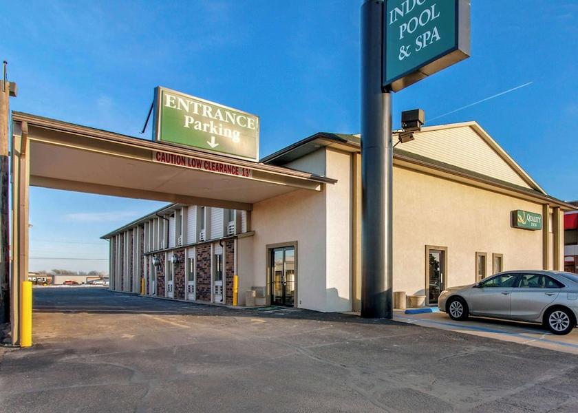 Kansas Hays Exterior Detail