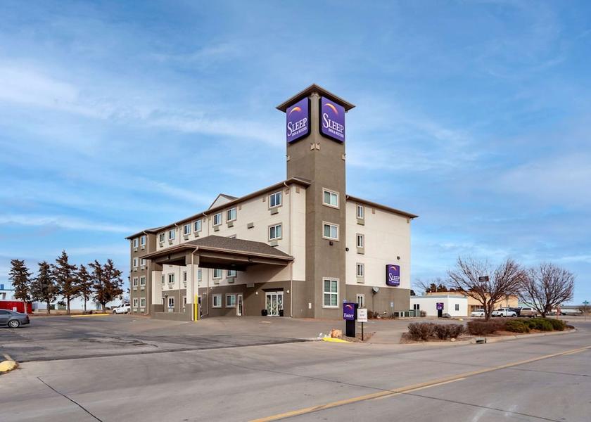 Kansas Hays Exterior Detail