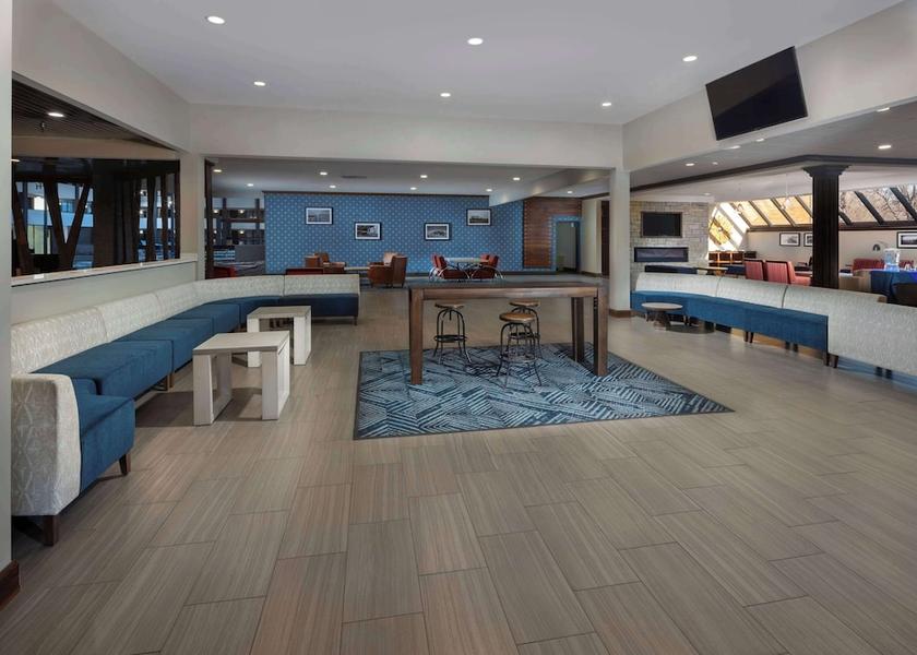 Kansas Manhattan Lobby