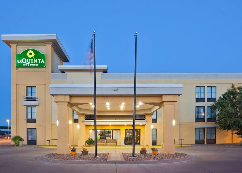 Kansas Salina Exterior Detail