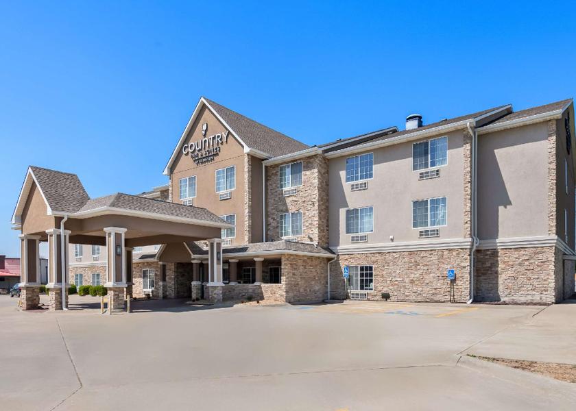 Kansas Topeka exterior view