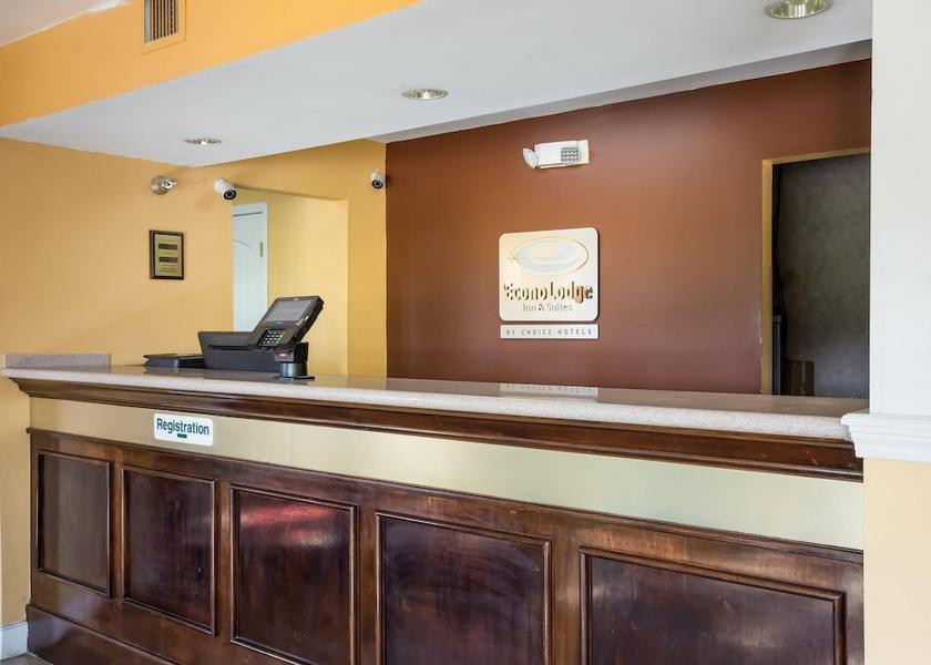 Kentucky Shepherdsville Lobby