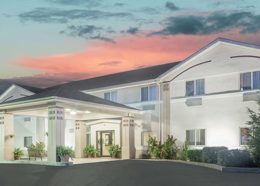 Kentucky Central City Exterior Detail