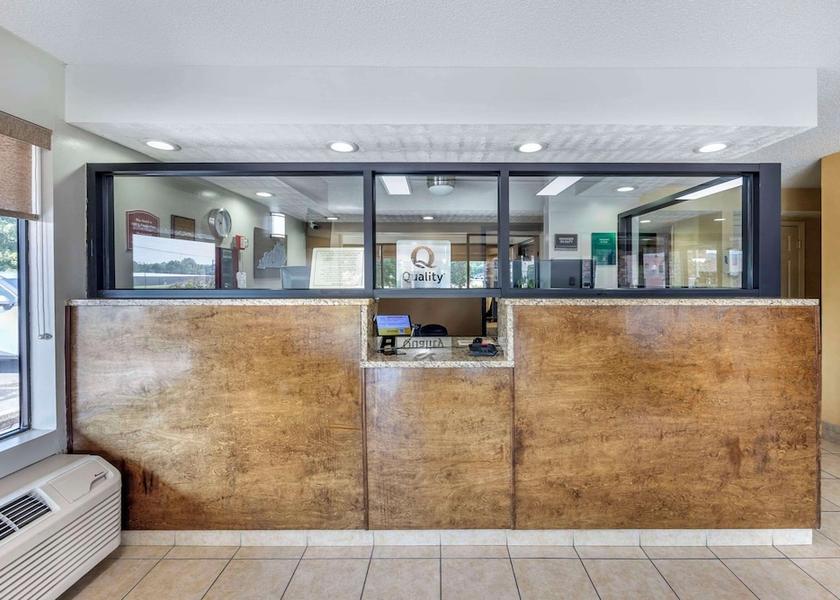 Kentucky Glasgow Lobby